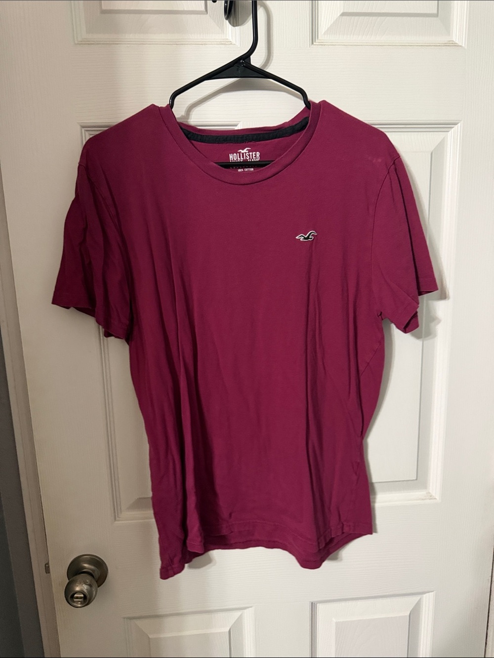 Hollister Short-Sleeve Tee in Berry